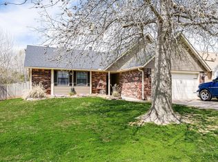 205 N Meigs St, Fort Gibson, OK 74434