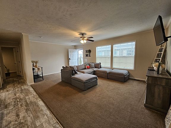 4th image of 2150 Friendship Dr #743
