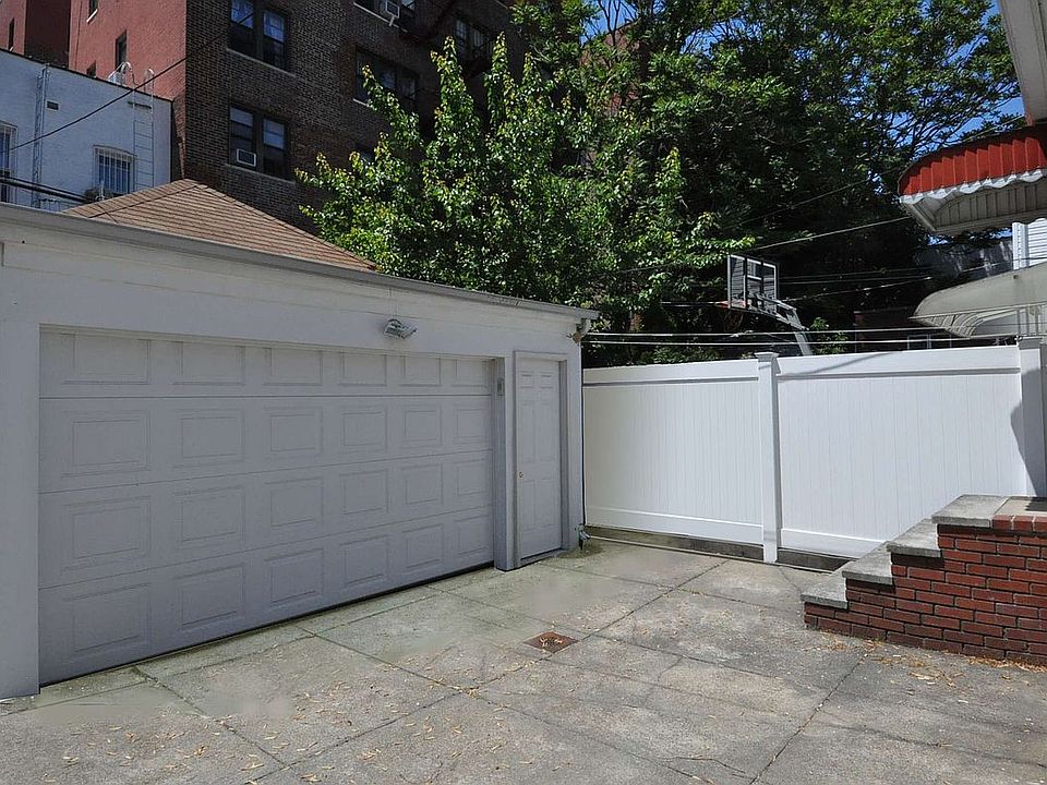 2nd image of 1732 W 2nd St #1