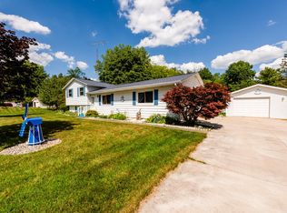 43193 66th St, Bangor, MI 49013