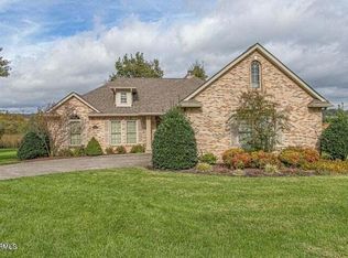 5331 Summer Rose Blvd, Knoxville, TN 37918