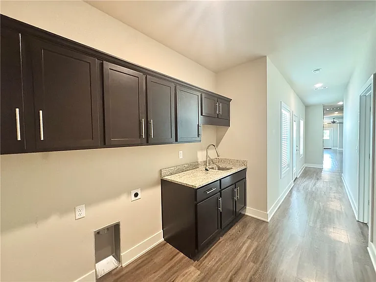 1013 NE Heights Ln — Photo 21
