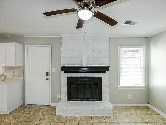 5th image of 3576 Randy Pl