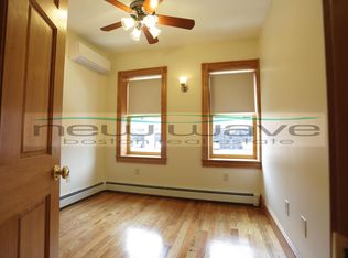 136 Charles St #2, Boston, MA 02114