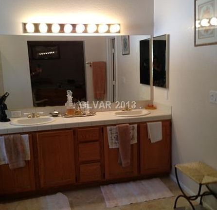 5th image of 3016 Pier Harbor Dr