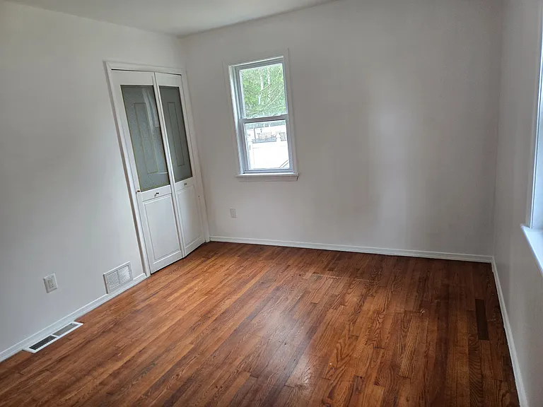 135 Hardenburg Ln — Photo 15