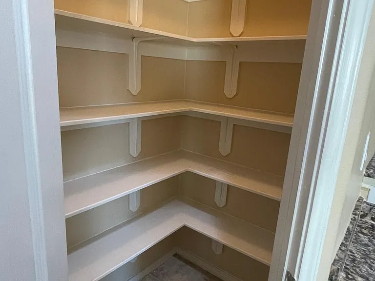 4405 Thunderbird Ave — Photo 33