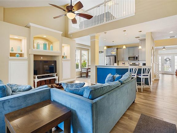4th image of 9626 W Park Village Dr