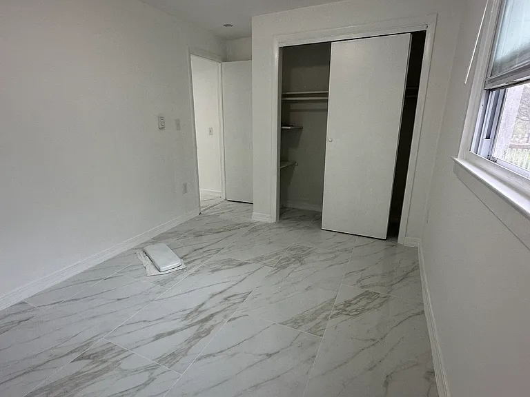 211 Kent Rd #D — Photo 7