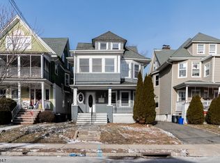 42 N Willow St APT 2, Montclair, NJ 07042