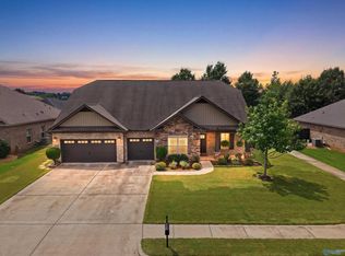 111 Duchess Dr, Madison, AL 35758