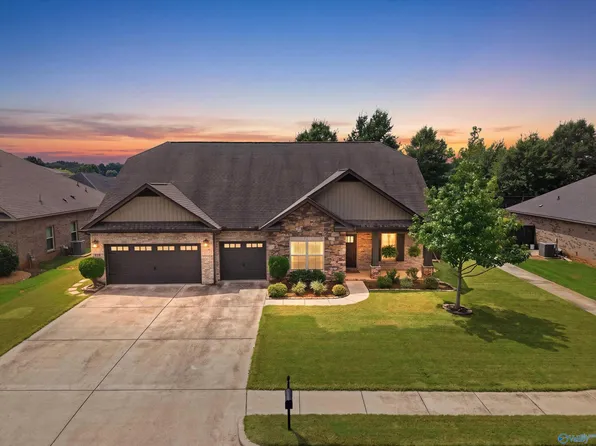 111 Duchess Dr, Madison, AL 35758