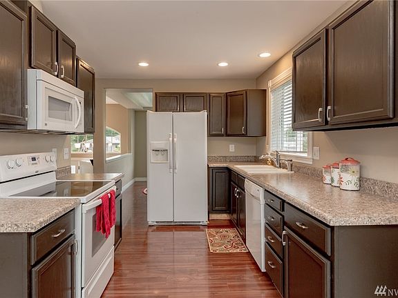2nd image of 4557 44th St NE
