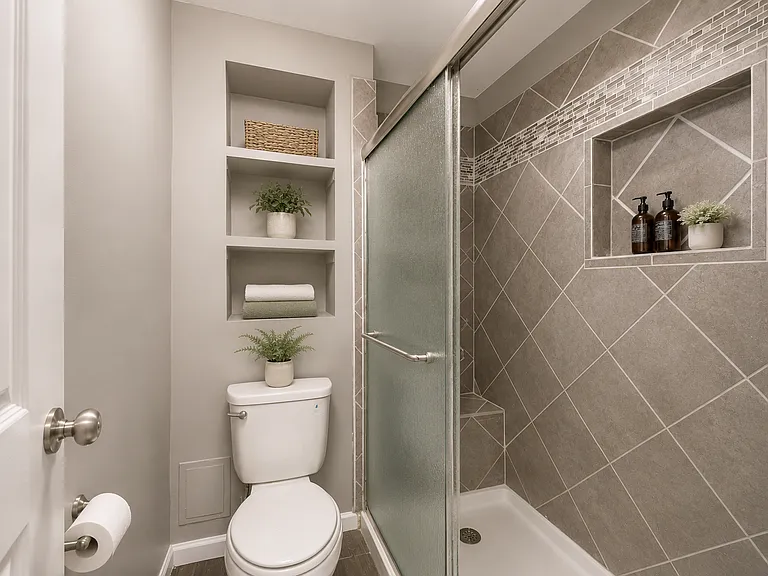 8735 Hawks Grove Ct — Photo 14