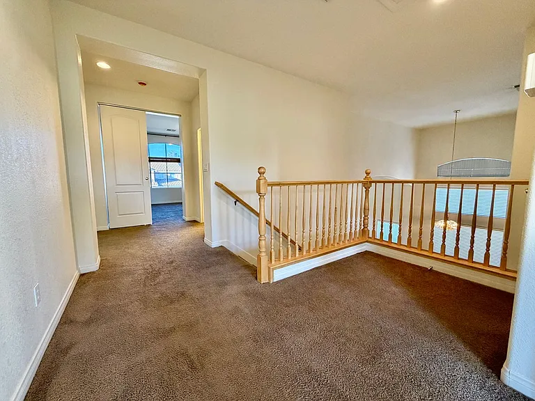 2736 Carolina Blue Ave — Photo 22