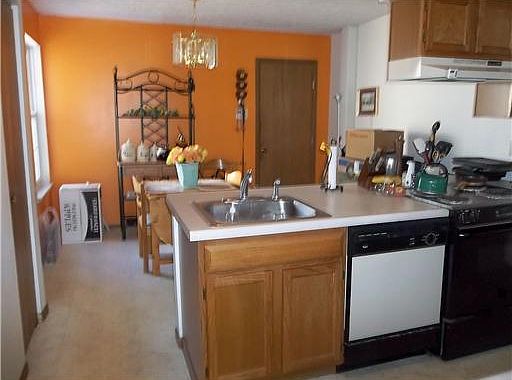 5th image of 757 Sunset Cir