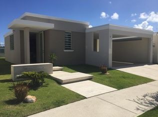 303 Calle Horizonte, Humacao, PR 00791