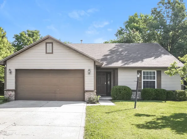 12044 Pepperwood Dr, Indianapolis, IN 46236