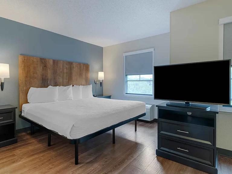 Studio Suite - 1 King Bed