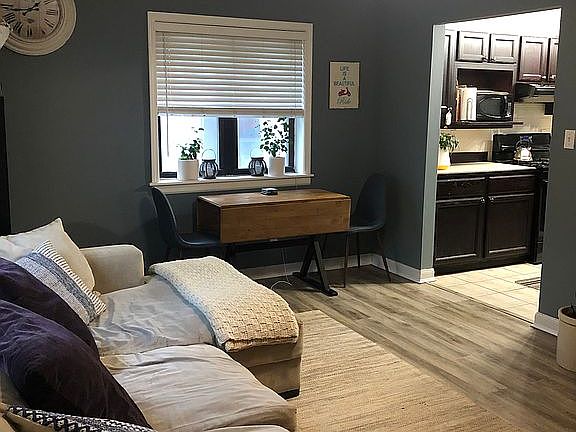 3rd image of 300 E Sweeney Blvd