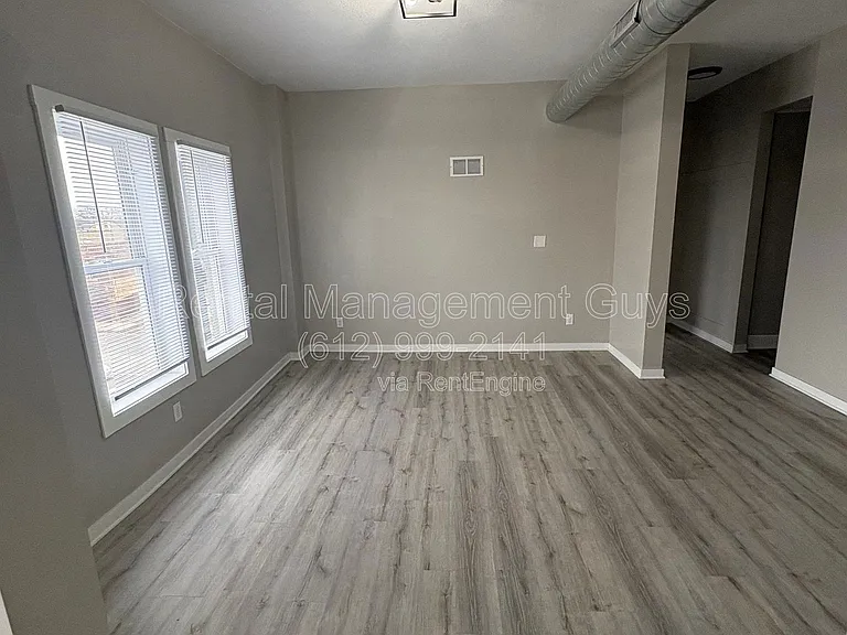 1500 W Broadway Ave #3 — Photo 8