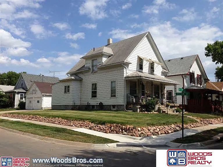 1st image of 1640 N 29th St #2