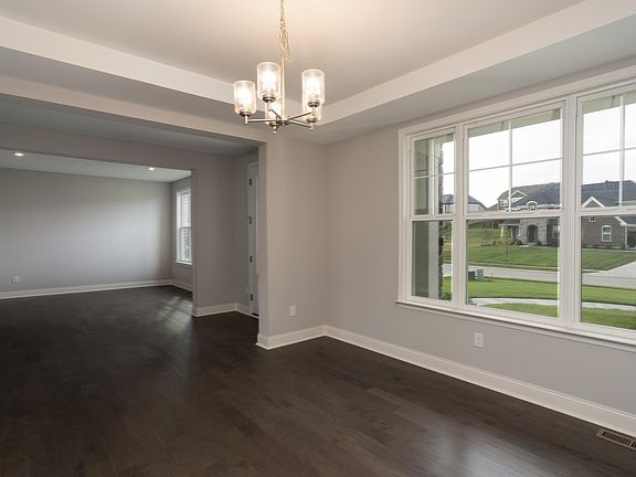 The Ashlawn E Dining Room