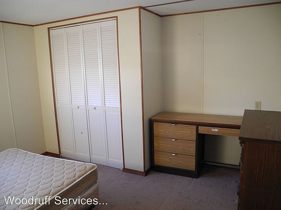 5th image of 714 E College St Lot 6
