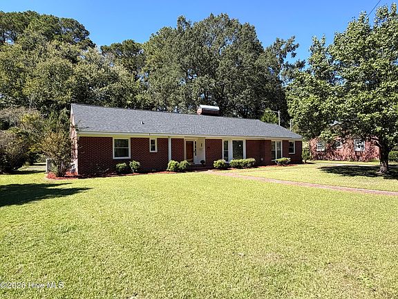 3rd image of 1302 West Road