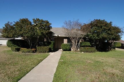 1st image of 4001 La Paz Ct
