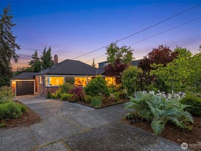 3811 39th Avenue S, Seattle, WA, 98118