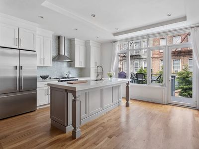 299 Cooper St, Brooklyn, NY, 11237