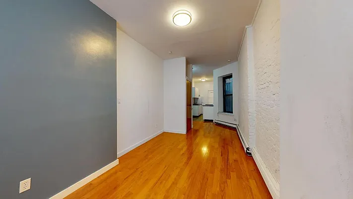 Rented by Bond New York | media 6