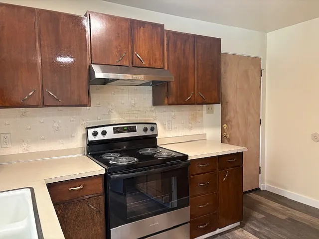 126 Saranac Dr — Photo 14