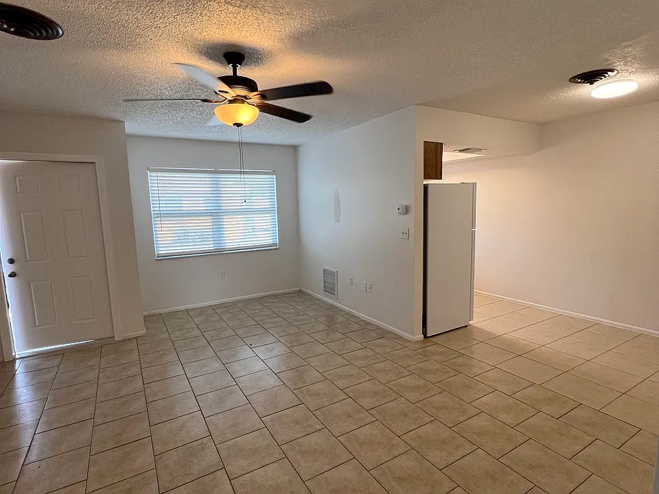 1601 Placida Rd #12