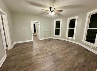 1645 C Ave NE #1, Cedar Rapids, IA 52402