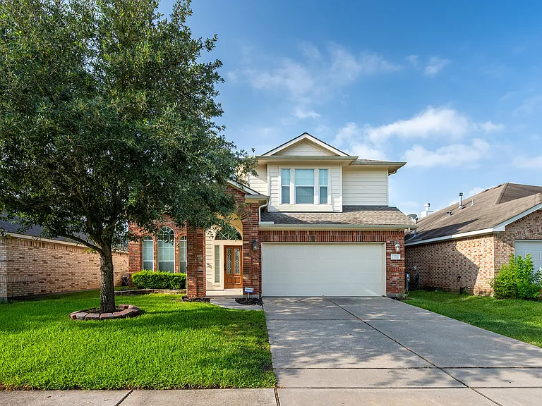 12031 Canyon Falls Dr — Photo 1
