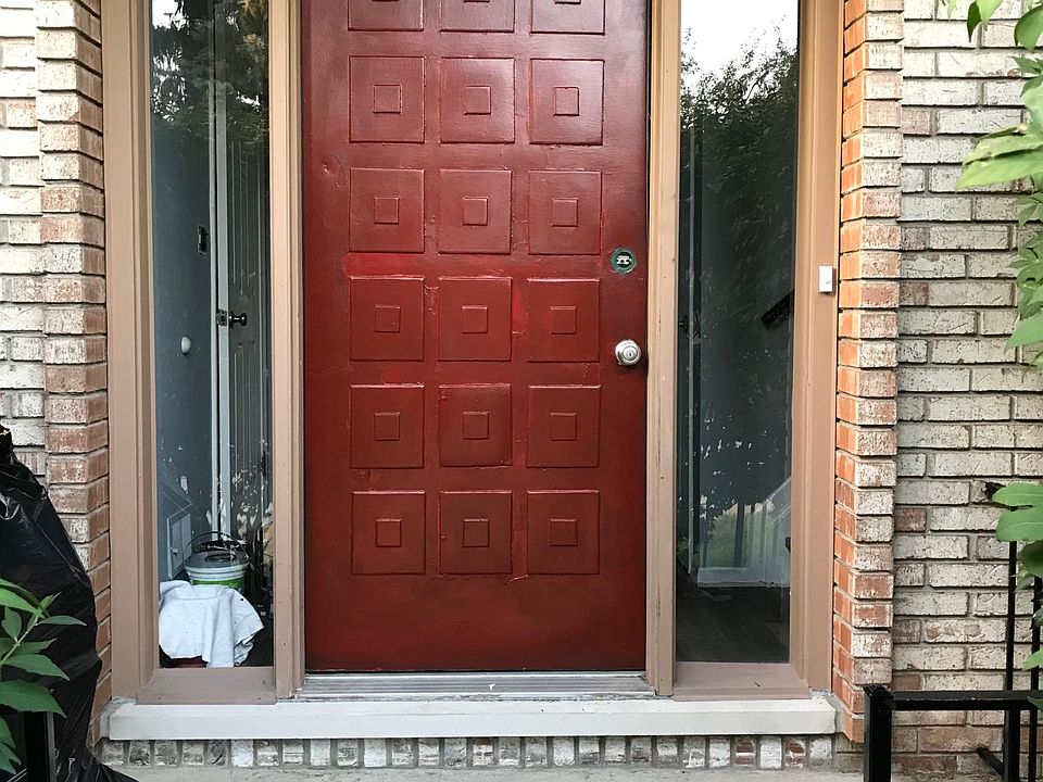 1st image of 41648 Bedford Dr