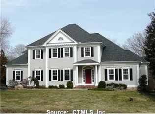 11 Manzoni Farm Rd, Madison, CT 06443