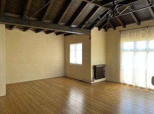 700 E 24th St, Oakland, CA 94606