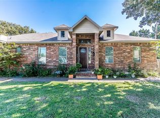 702 Oakwood Dr, Irving, TX 75061