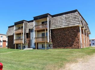 1819 5th St SE APT 5, Minot, ND 58701