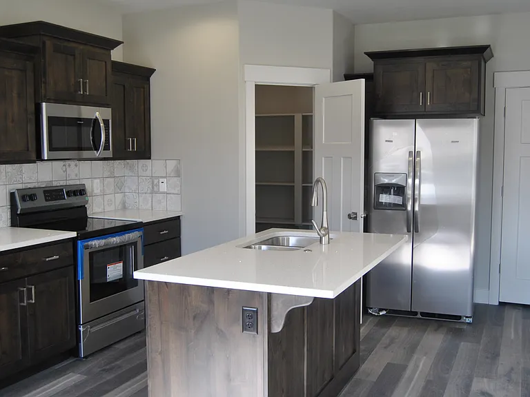1097 Villa Vista Dr — Photo 3