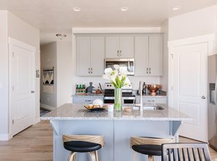 4035 W Harper Ln, Lehi, UT 84043