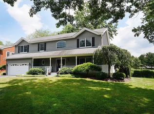 38 Eton Ct, Ramsey, NJ 07446