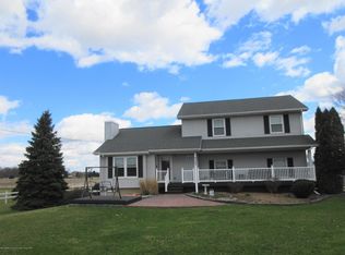 9387 Hollister Rd, Laingsburg, MI 48848