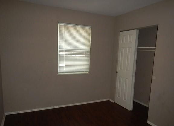 5th image of 2033 Bella Clare Dr