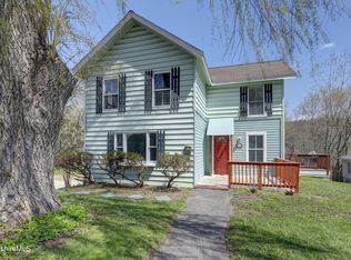 110 Summer St, Lee, MA 01238