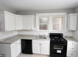 2802 Congress Rd, Camden, NJ 08104