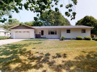 1213 9th St SE, Willmar, MN 56201